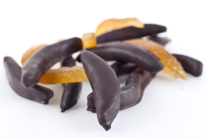 La frutta ricoperta di cioccolato